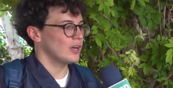 "מודה לבורא עולם": שחר טבוך הוחתם על חוזה בינ"ל