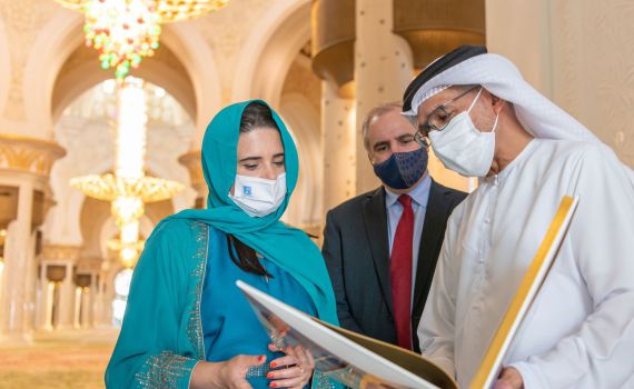 שקד מגיבה: "יש לשר המתדרך את הטלפון שלי"