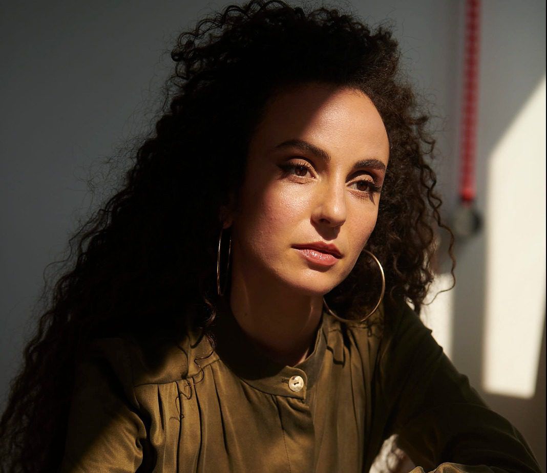 אחרי הפרידה מבן הזוג: יובל דיין בסינגל חדש