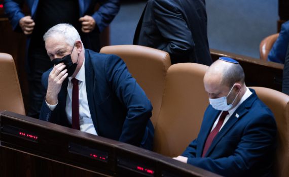 דיווח | שפל ביחסים בין בנט לגנץ: "אירוע פוליטי גדול"