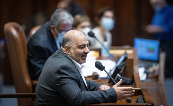 האם רע"מ בדרך לפרישה מהממשלה? 'האמת באמצע'