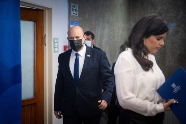 לא גנץ ועבאס | יוסי ורטר: זו החוליה החלשה בממשלה