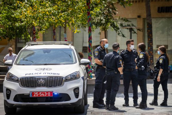 בדרך לבית הכנסת: איש עסקים מוכר חוסל ברחובות