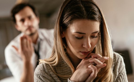 מנגנוני ההגנה שהורסים את הזוגיות שלכם