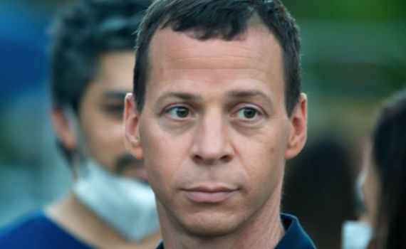 עמית סגל עוקץ: אני המום; לא הכל זה עלילה ושופרות?