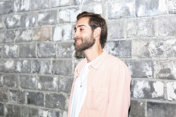 "אחד השירים הכי צבעוניים שלי" ניב דמירל בסיגנל חדש