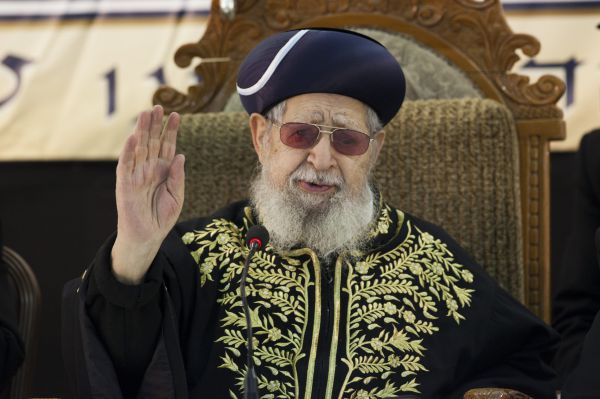 הרב עובדיה לא צריך את האישור שלכם