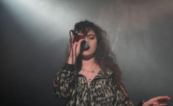 יסמין מועלם חושפת הריון ראשון: "אני כולי פרפרים"