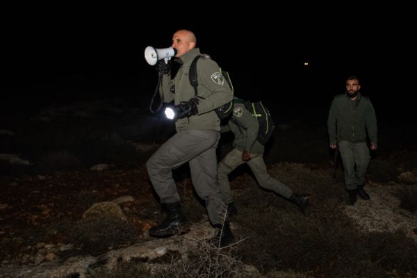 קצין וחייל נפצעו מגז פלפל שהותז עליהם ביישוב עדי עד