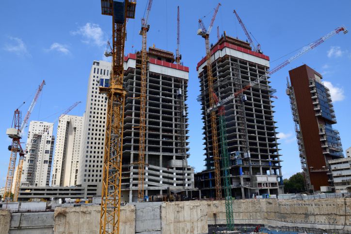 הקבלנים מזהירים: "בדרך למשבר מהחמורים שידענו"