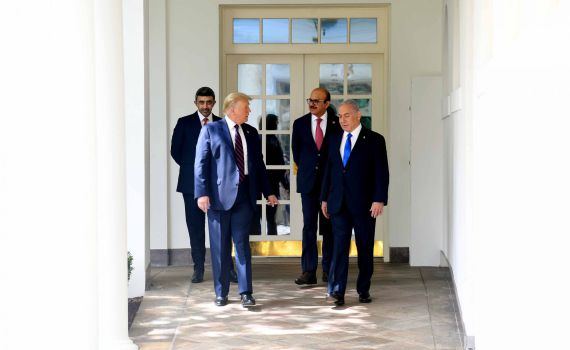 קושנר חושף: טראמפ רצה לתמוך פומבית בבני גנץ