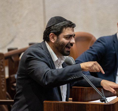 הח"כ מש"ס: "הציונות הדתית בזה לרב קוק"