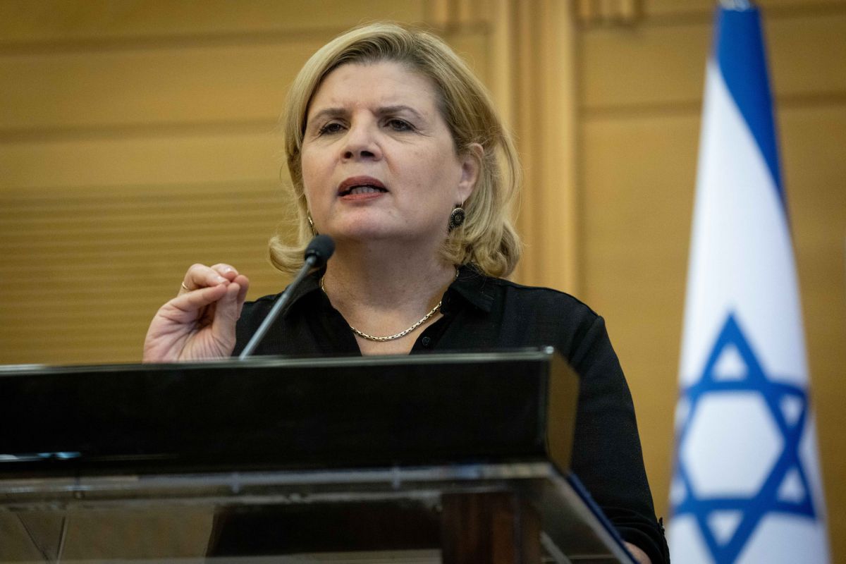 לפיד על חשיפת סרוגים: "השרה פעלה לפי הכללים"