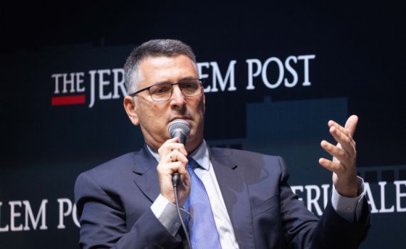 גדעון סער מגיב: "אדלשטיין לא היה מתואם איתי"