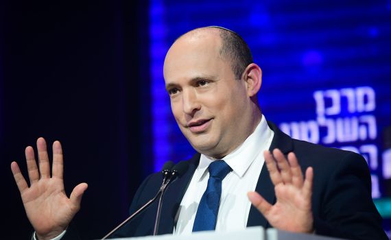 בנט: מלחמת הפייק נגד אלרעי פרייס צריכה להיפסק