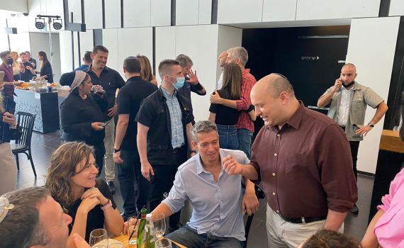 בנט: אנחנו קואליציה אחרת, להתרומם מעל המפלג