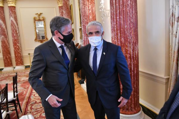 לפיד: ישראל שומרת לעצמה את הזכות לפעול מול איראן