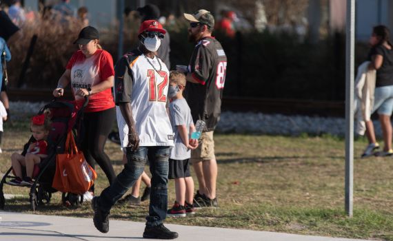אדומה או כחולה? פוליטיקת הקורונה בארה"ב