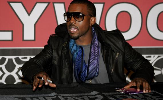 לא נרגע: קניה ווסט נגד נתניהו ובעד היטלר