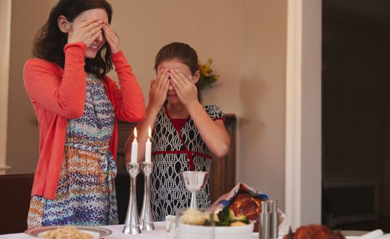 מתחילה מבראשית: החילוץ מצרפת הוביל לשמירת שבת