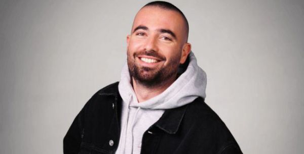 עומר אדם בשיתוף פעולה מפתיע