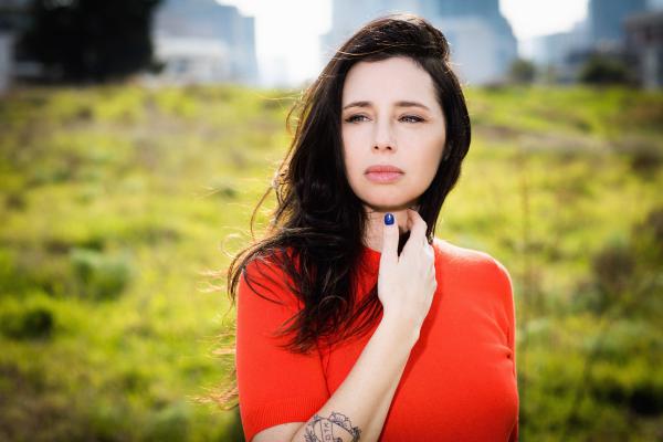 השיר 'יונתן שפירא' בביצוע חדש ומיוחד של איה כורם