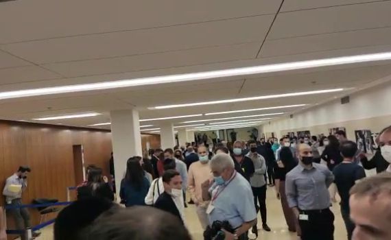 צפו: בעקבות האזעקה מליאת הכנסת מתרוקנת