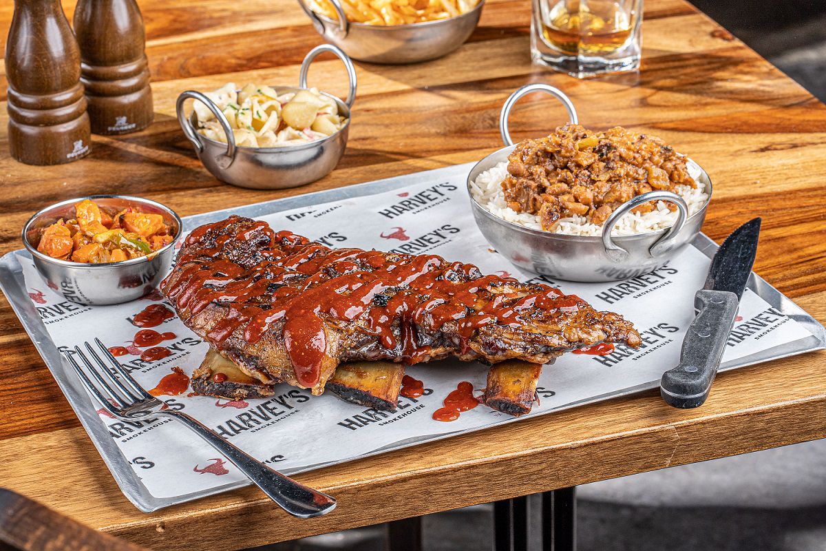 חובבי בשר? הארוויס הוא המקום המושלם עבורכם