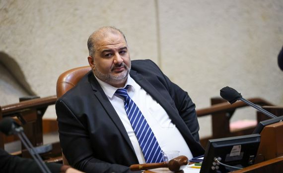 "לחשב מסלול מחדש": ההצהרה של מנסור עבאס