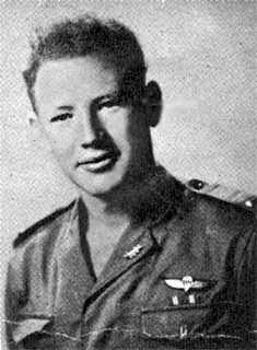 היום בהיסטוריה: עובד לדיז'ינסקי קופץ על רימון בקרב המיתלה