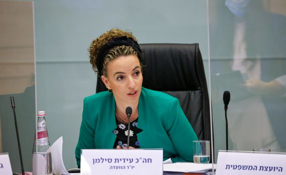 הקואליציה מגיבה: "מי שלא מסכים איתם – לא לגיטימי"