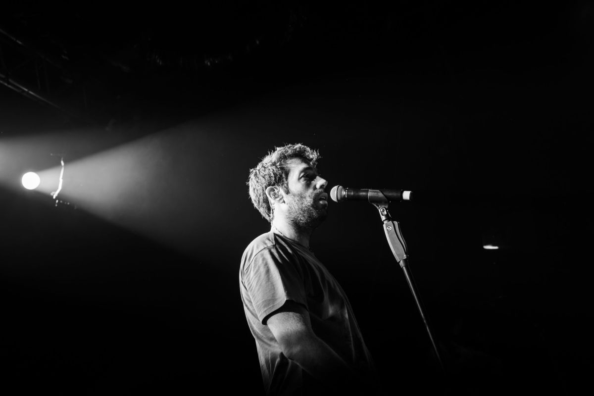 בלי להעליב: אלו ההגבלות על המוזמנים לחתונה של רביד פלוטניק