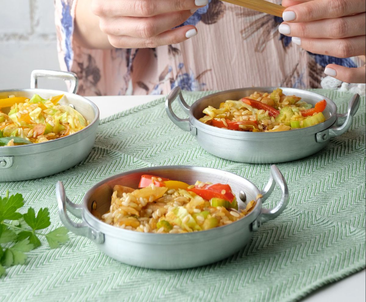 ארוחת בריאות במהירות: מוקפץ חזה עוף ופלפלים 