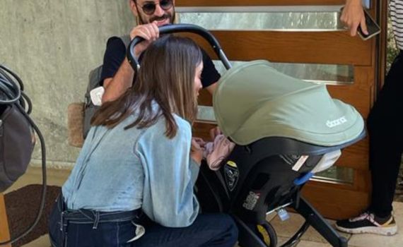 אילנית לוי מדגמנת חודש אחרי הלידה, אלירז והבת מפתיעים