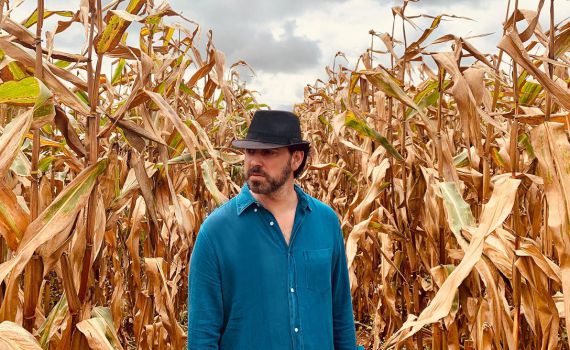 גלעד שגב בסינגל חדש ומרגש במיוחד