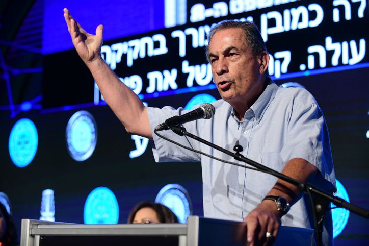 אחרי ההצעה מבל"ד: גדעון לוי מגלה למי הוא יצביע