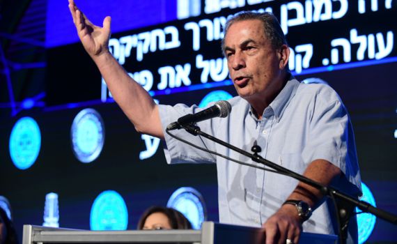 גדעון לוי במאמר מטלטל: "מחנה חולה, רודני ותוקפני"