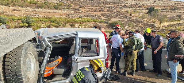 תאונה קשה מאוד בגוש עציון; לכודים במקום