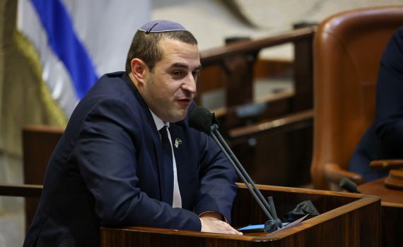 כלפון השווה בין מועצת השורא למועצת חכמי תורה