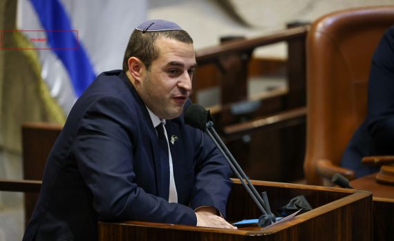 יום טוב כלפון מקדם "חוק נורבגי חובה"