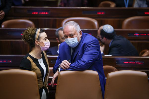 נתניהו טעה, מאי גולן קוזזה: הצבעות על תקציב 2022