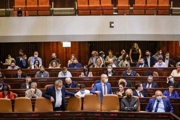 "לילה לבן": חי מדיוני התקציב במליאת הכנסת