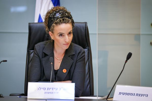 שינוי בהליך הפסקת היריון? סילמן ורוזין בדיון עם רבניות