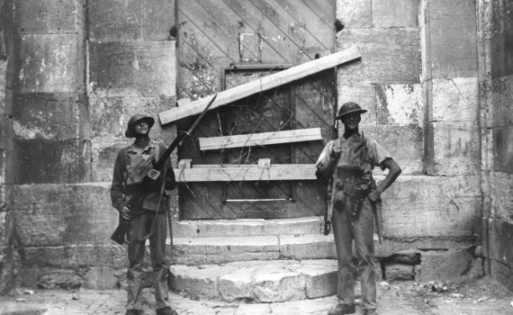 היום בהיסטוריה: הבריטים רוצחים את 5 "ילדי רעננה"