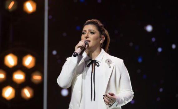 "מי תאהב"| שרית חדד בסינגל מרגש