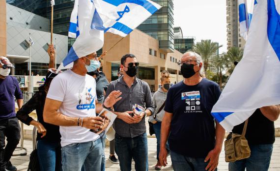 כמו אלאור אזריה, השיח ברשתות הציל את אריה שיף