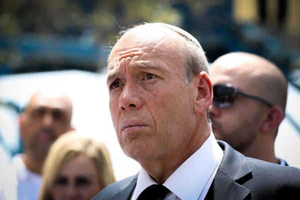 "אנחנו בודקים את התנהלות הקמת הרכבת הקלה בת"א"