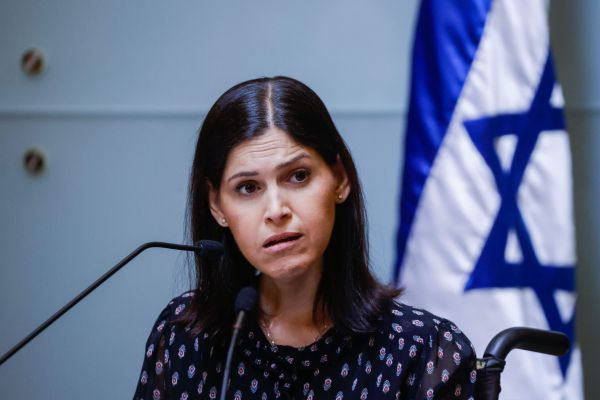 אלהרר: "התנהלות לא עניינית בלשון המעטה"