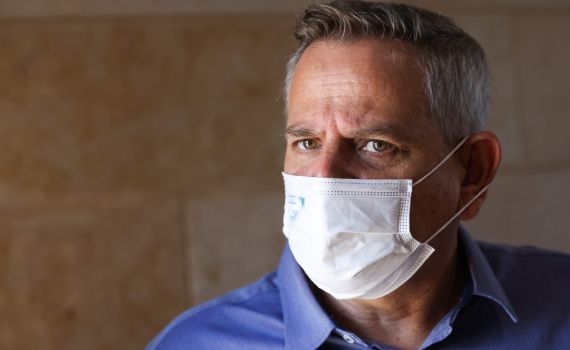 הורוביץ: זאת הסיבה שבנט לא מפנה את חאן אל אחמר