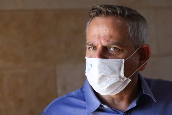 הורוביץ: זאת הסיבה שבנט לא מפנה את חאן אל אחמר